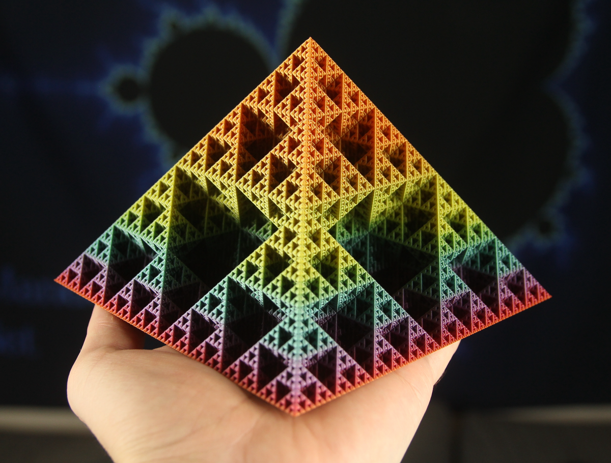The 3D Printed Sierpinski Pyramid – Stemerch